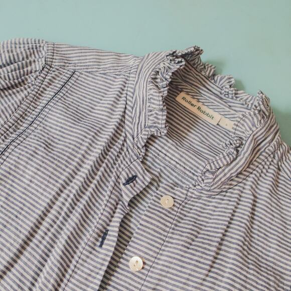 Roller Rabbit Blue Striped Ruffle Neck Embroidered Trim Shirt Size Small - Picture 3 of 8
